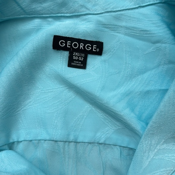 George - Picture 2 of 4